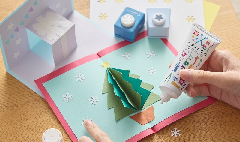 クラフト小町を使って作る立体クリスマスカードの作り方を紹介するコラムの画像