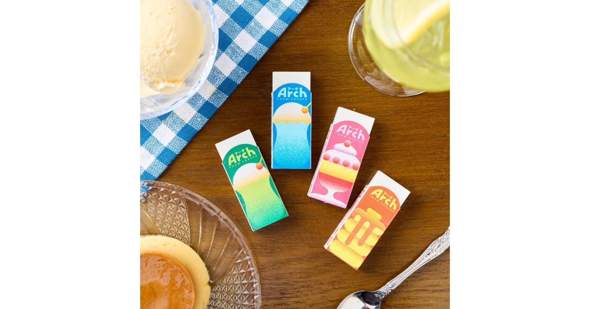 レトロ喫茶」をイメージしたノスタルジー感あふれるデザイン アーチ